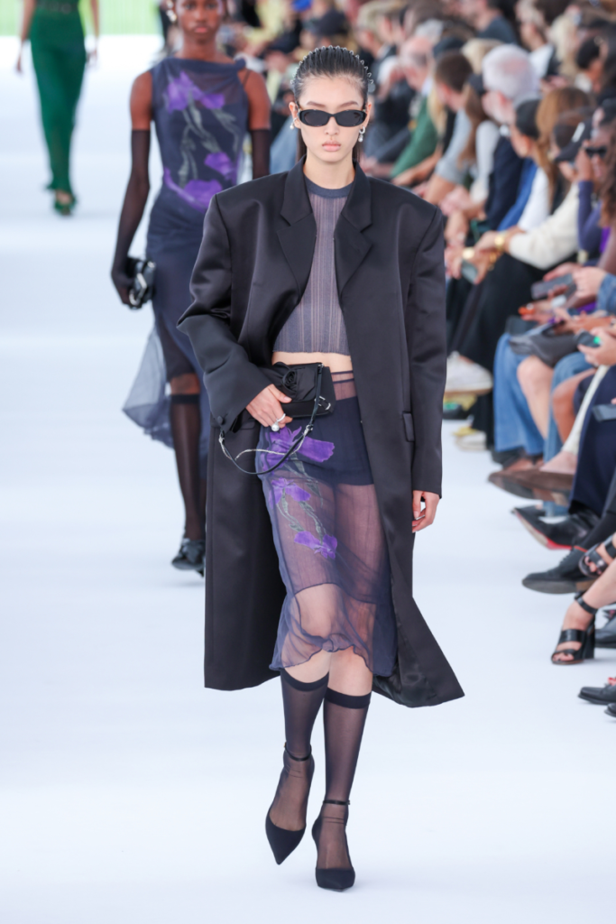 trendy 2024 Givenchy – transparentné oblečenie