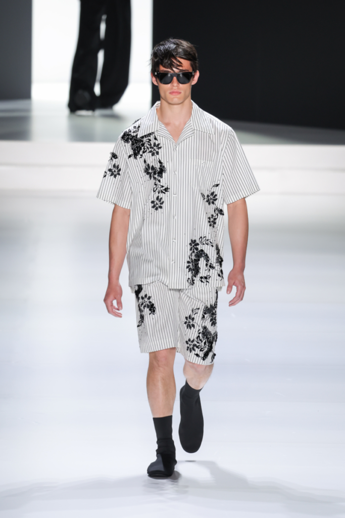 [Móda pre mužov jar-leto 2024]: vzorované košele, Dolce&Gabbana